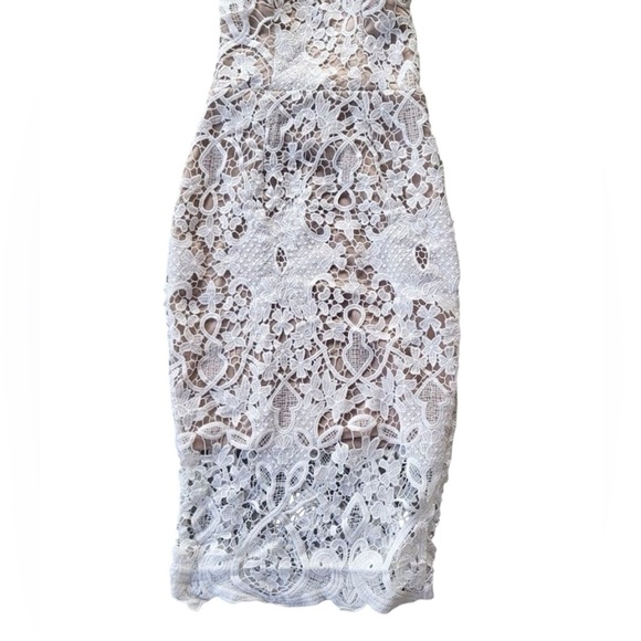 NWT Showpo Line Of Sight Midi Dress in White Size XS - Picture 6 of 9